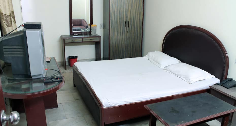 TG Rooms Paharganj, New Delhi 4